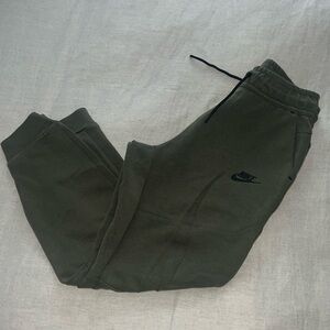 BB Nike Tech Jogger